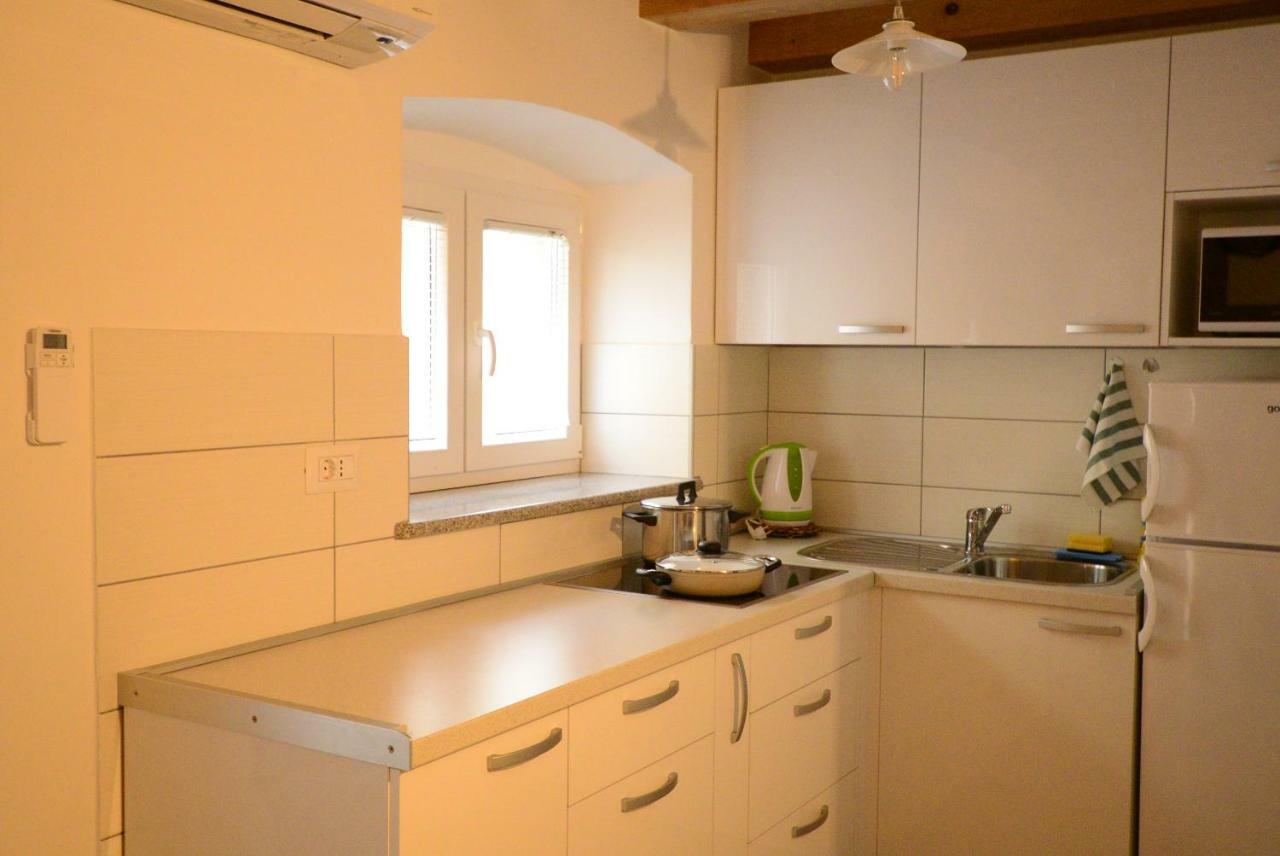 Apartments And Rooms Oliva كريس المظهر الخارجي الصورة