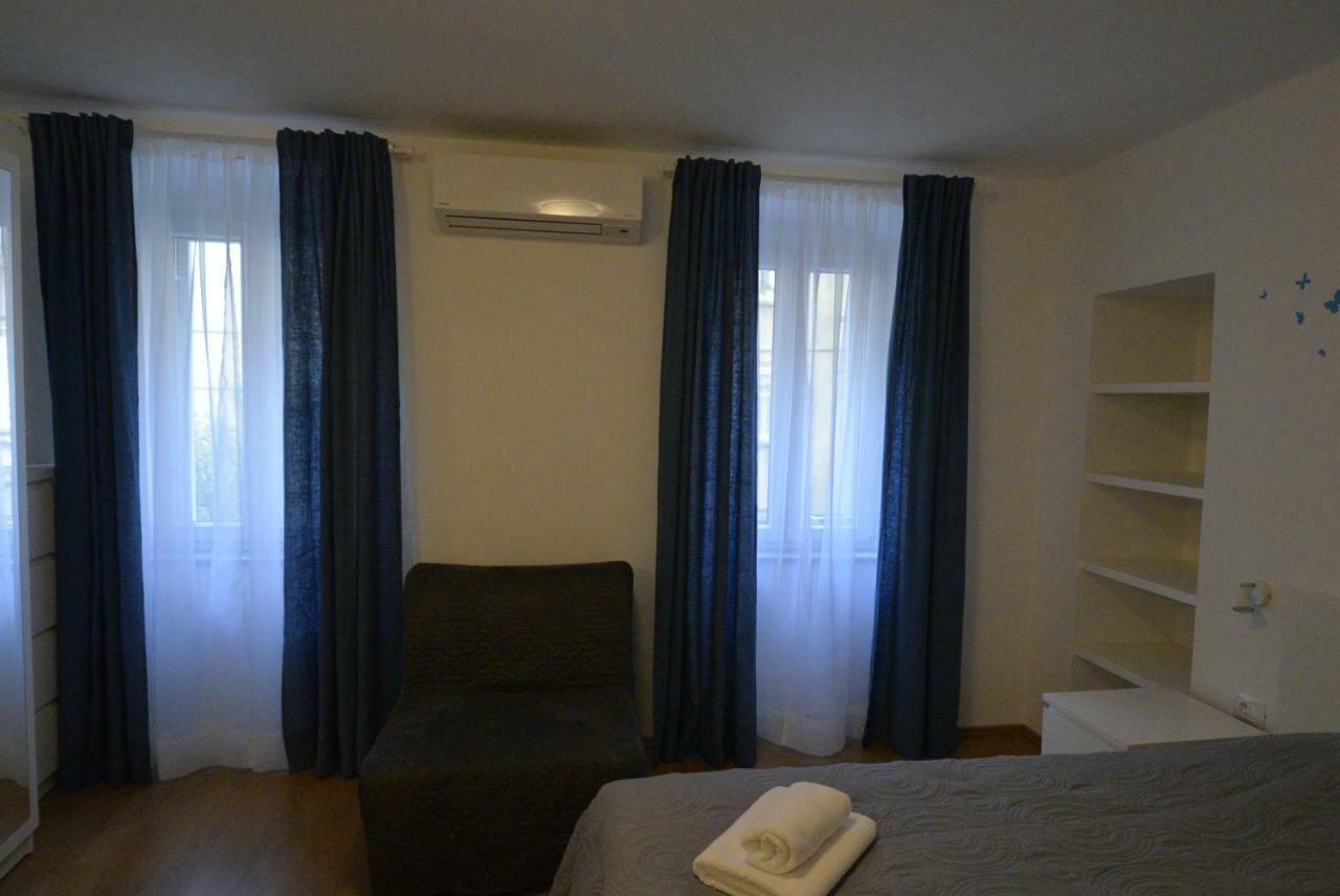 Apartments And Rooms Oliva كريس المظهر الخارجي الصورة